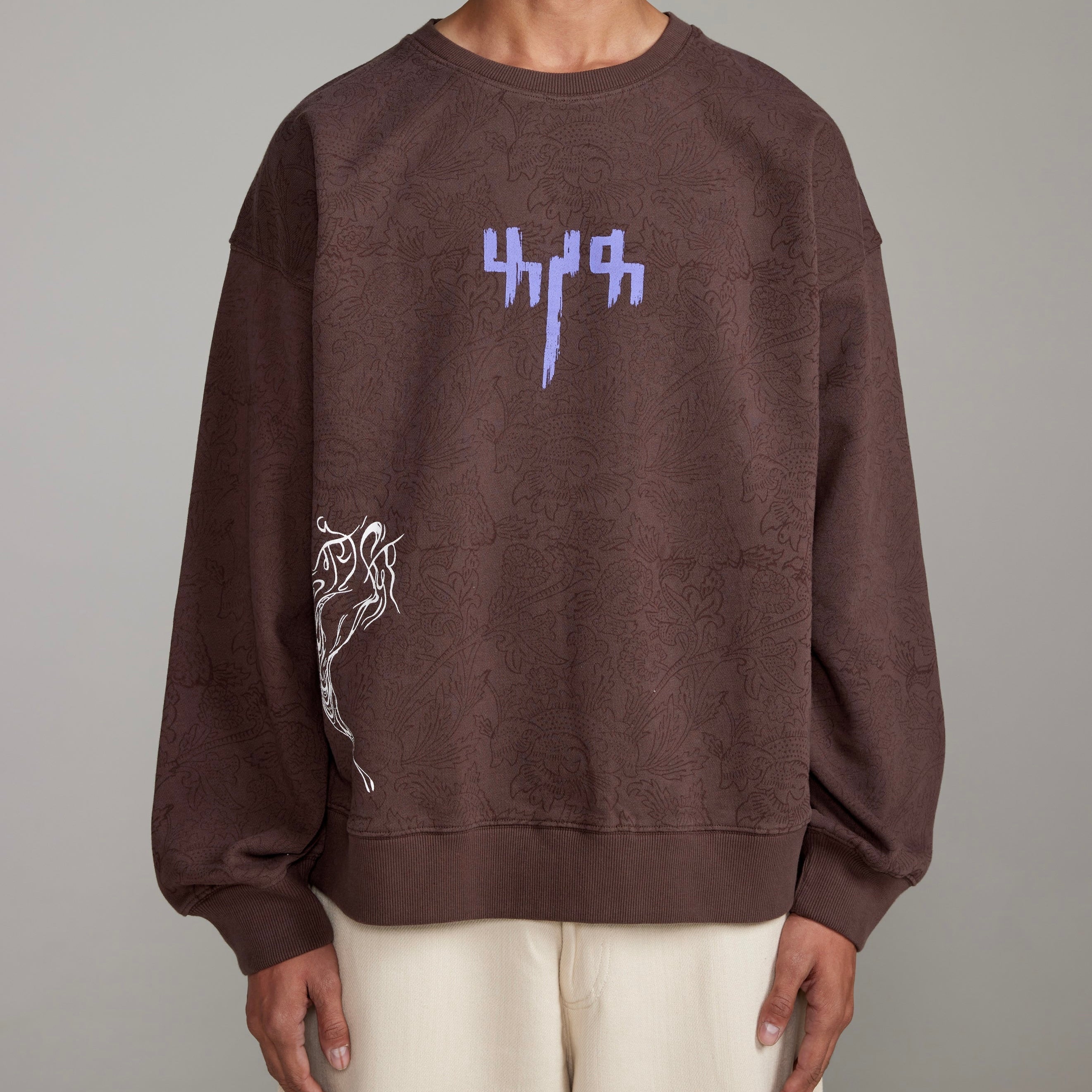 Hoodies & Sweatshirts
