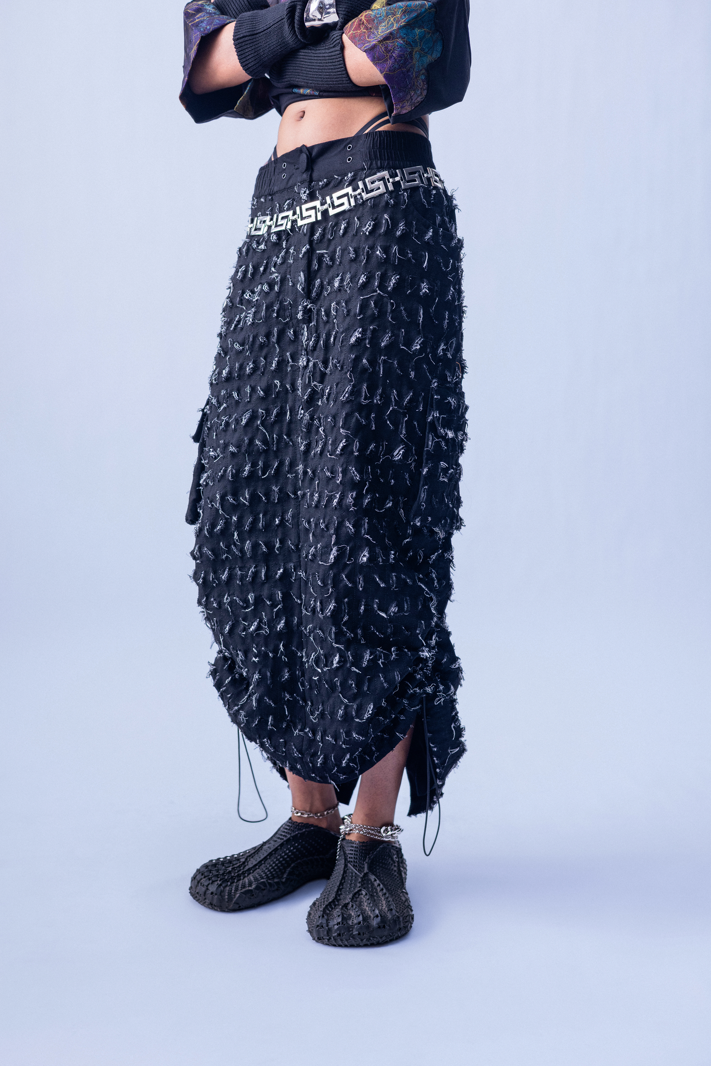 CUT OFF SKIRT