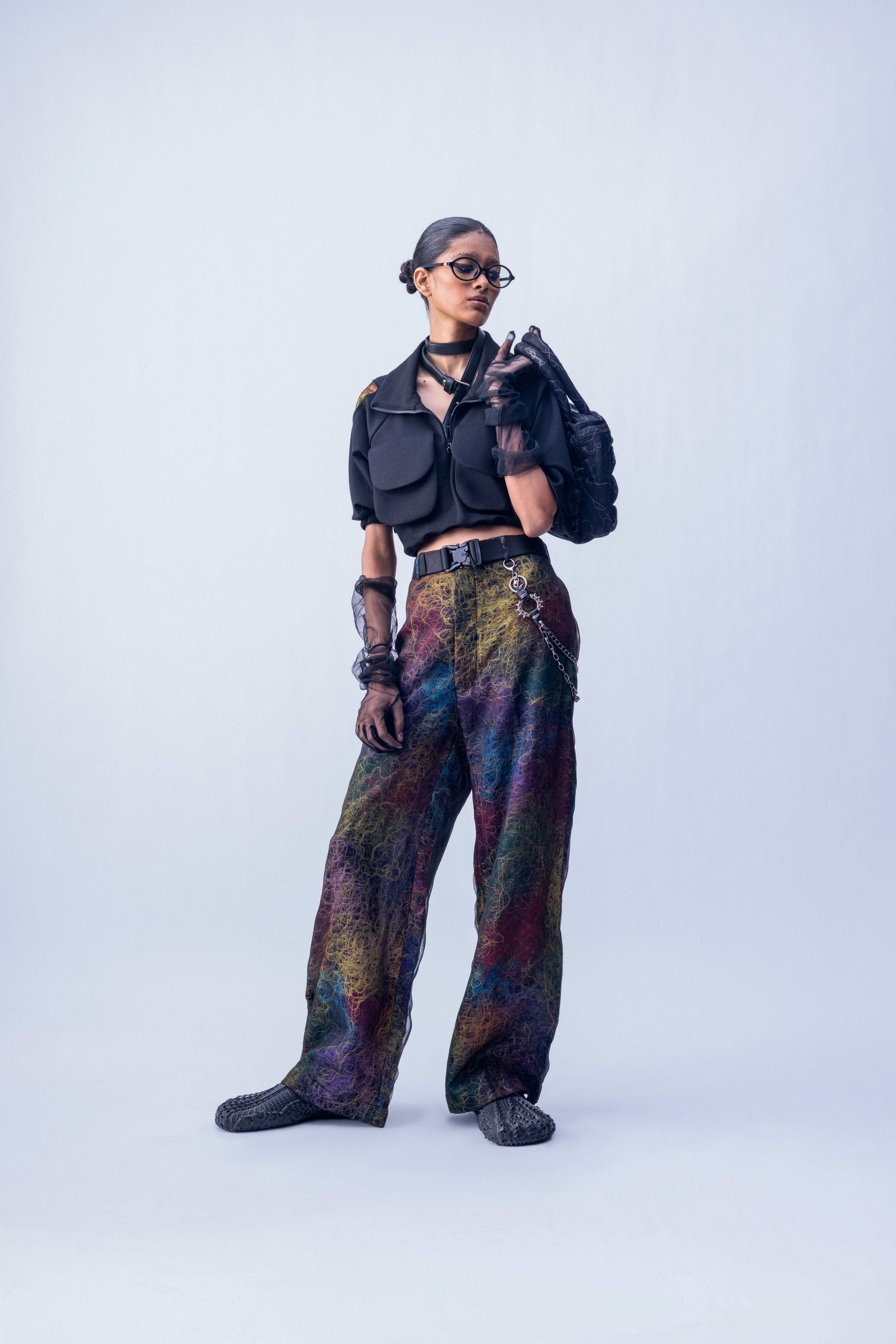 MESSY TROUSERS