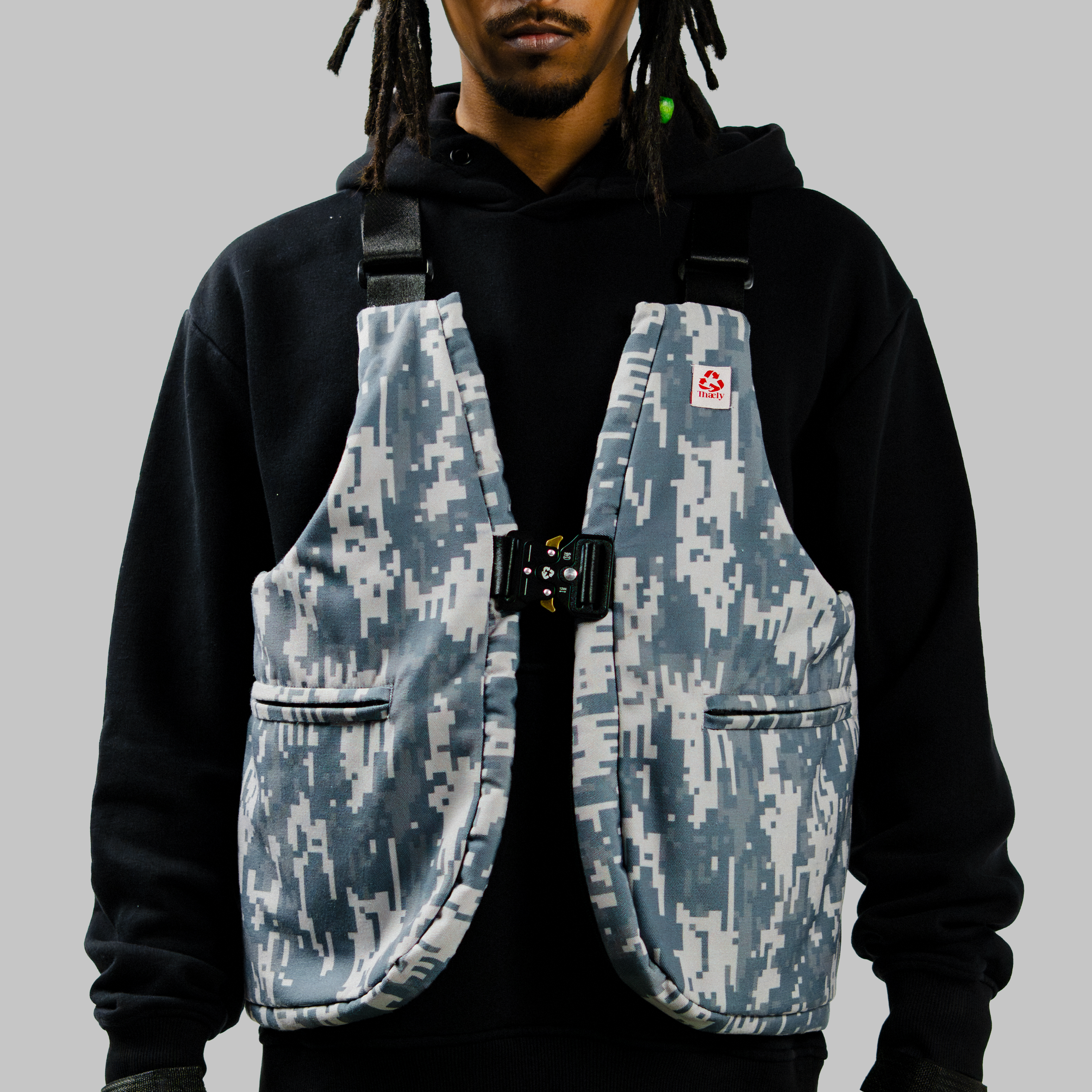 Digi Camo Convertible Vest Tote