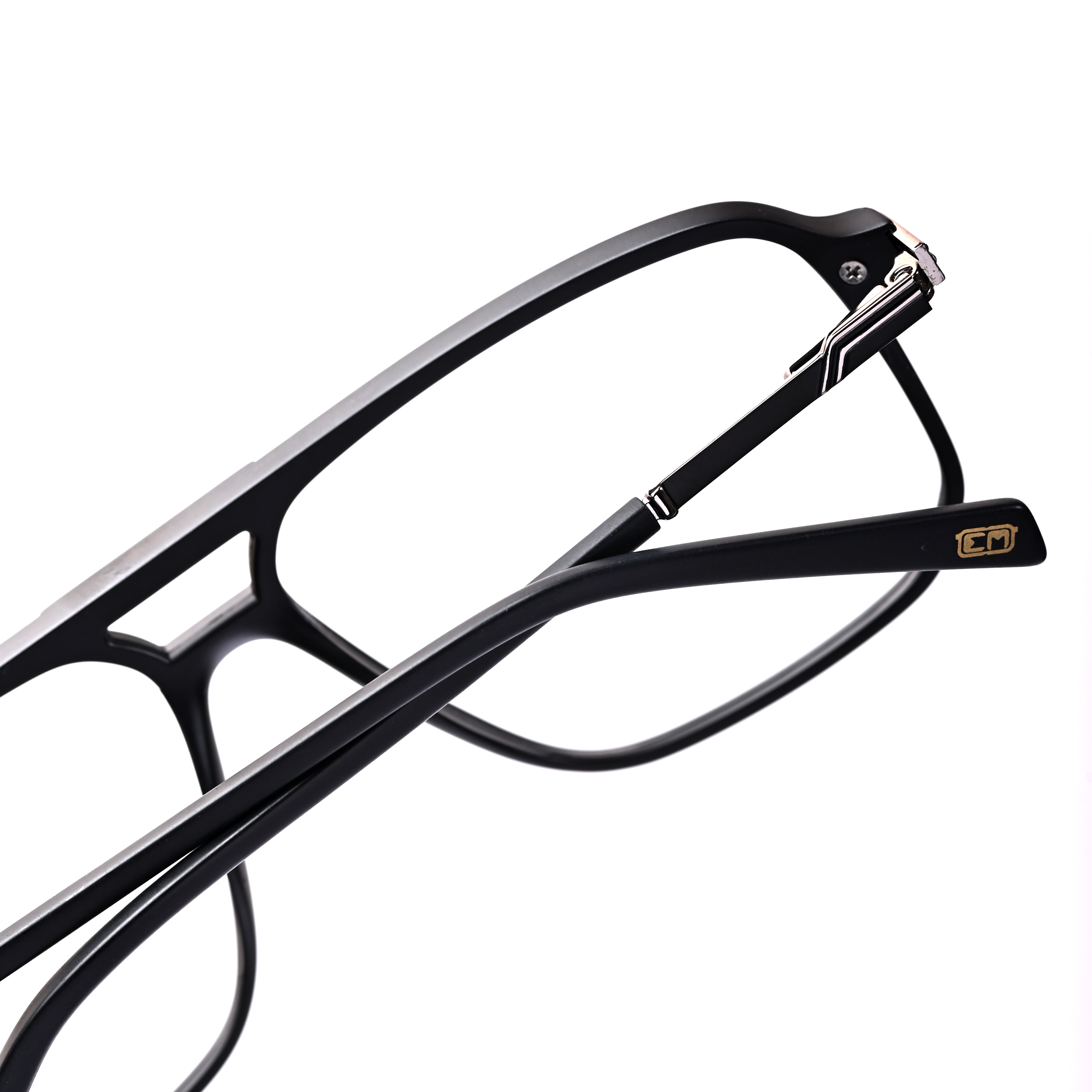 BRISA - Jet Black