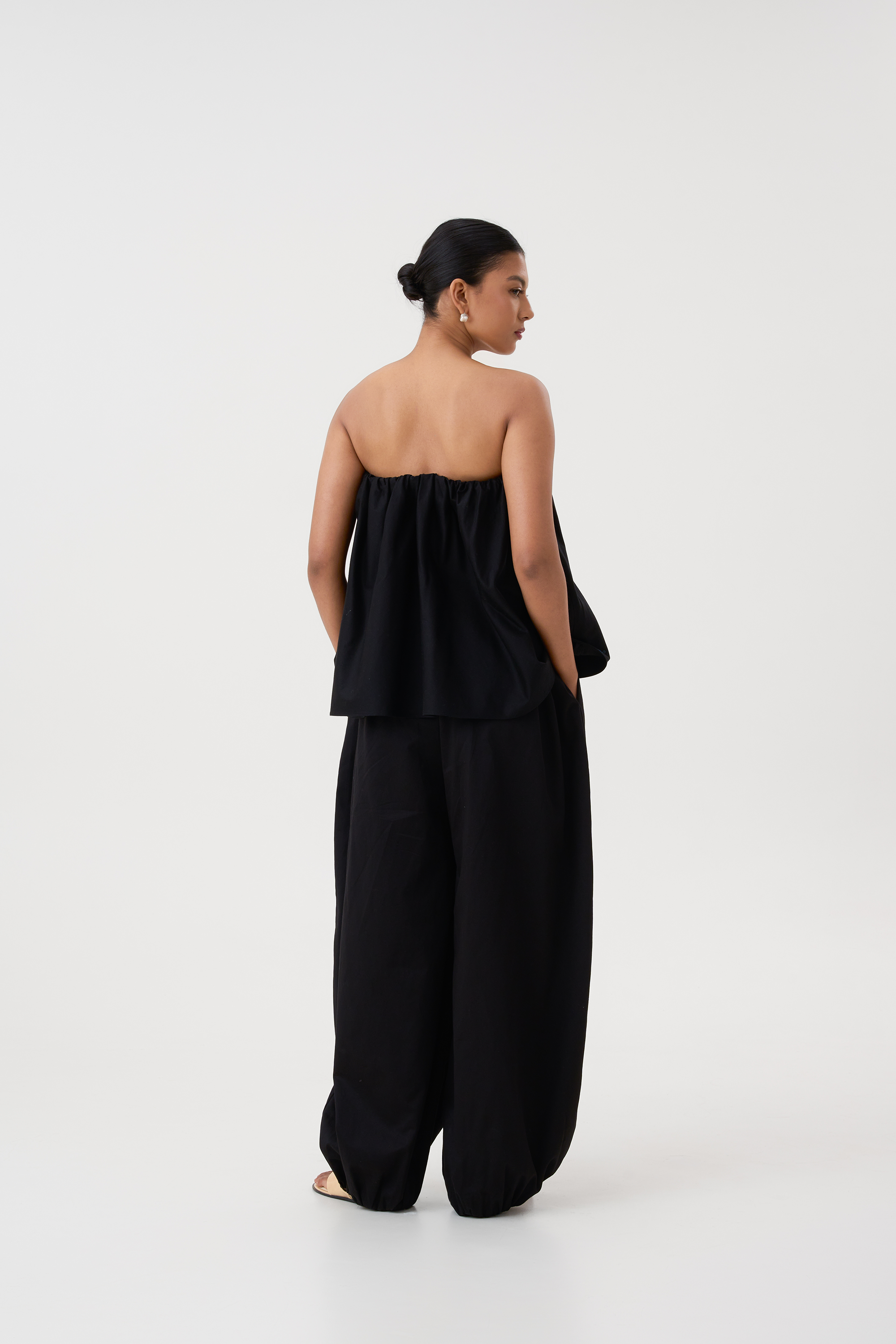 VERA GATHERED TOP