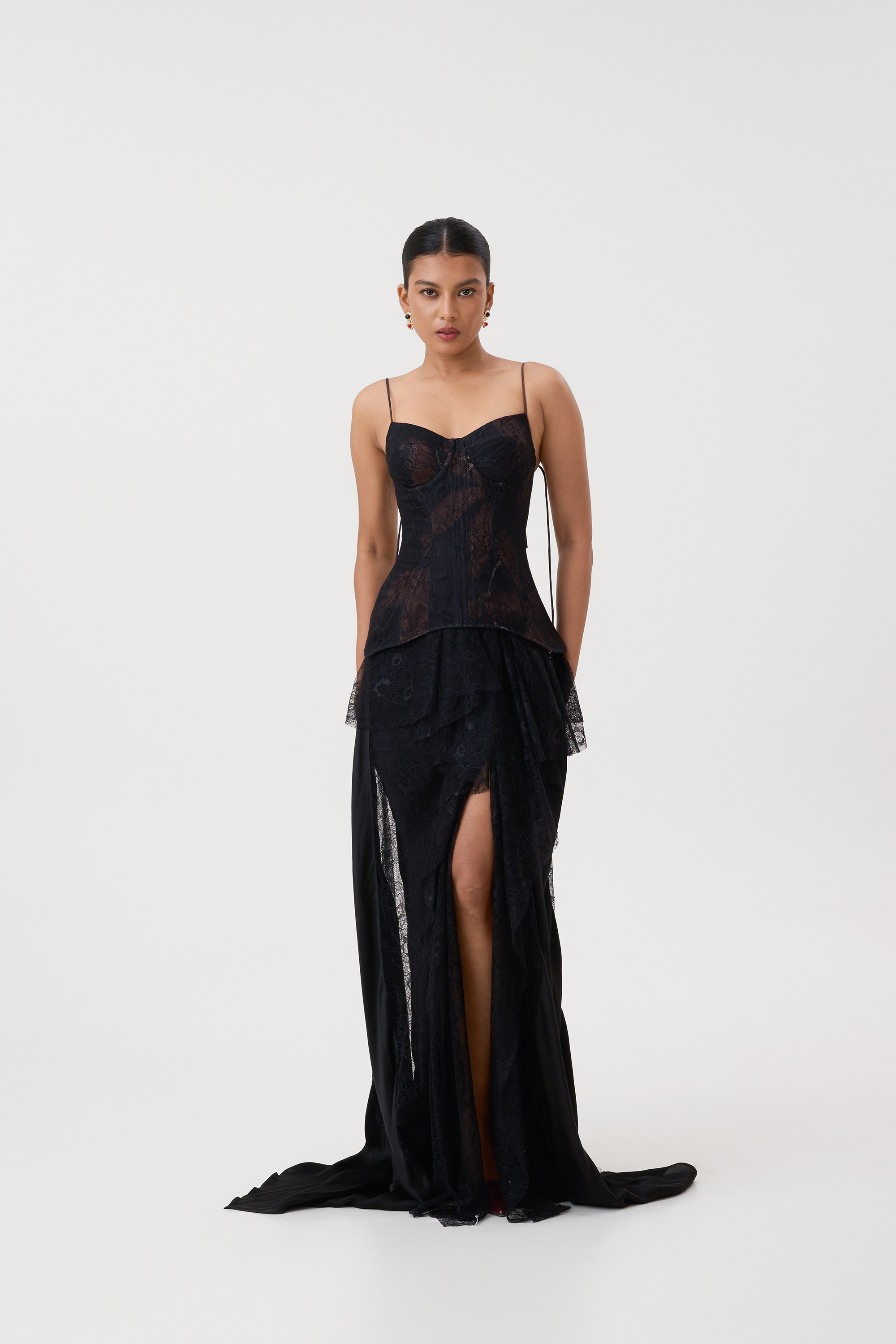 ALMA LACE SKIRT
