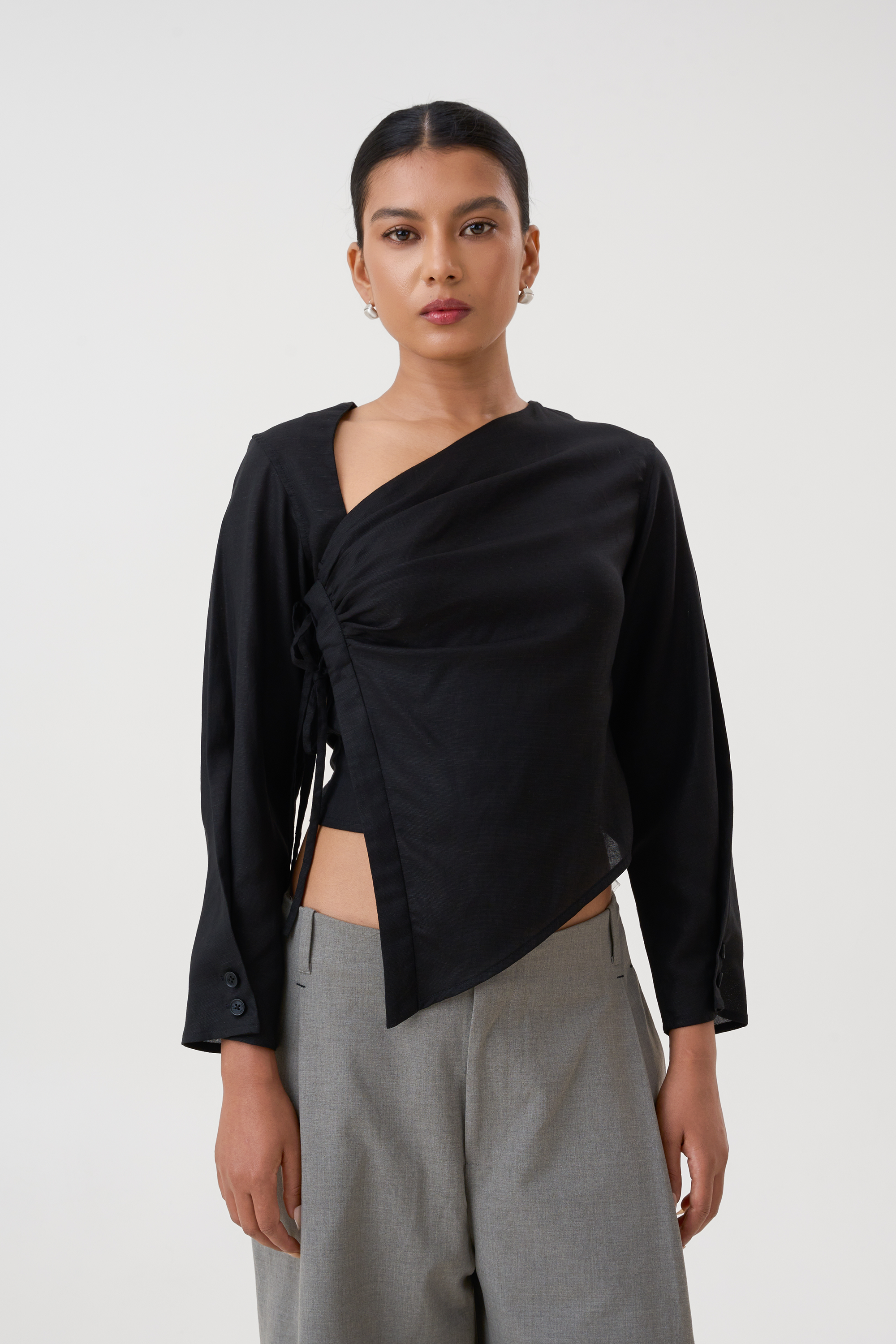 AVA FITTED SHIRT