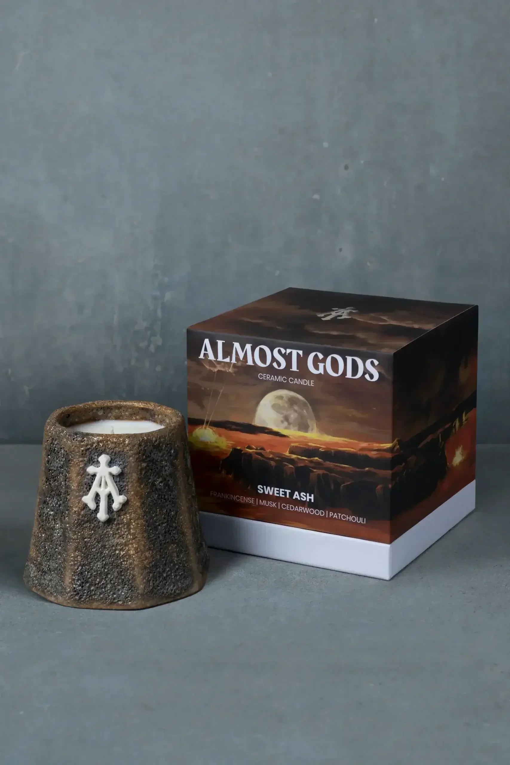 Sweet Ash – Ceramic Candle