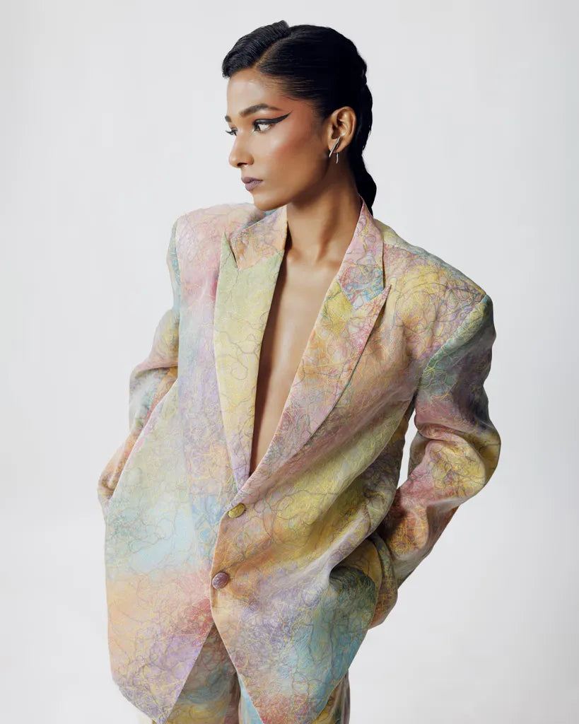 MESSY BLAZER