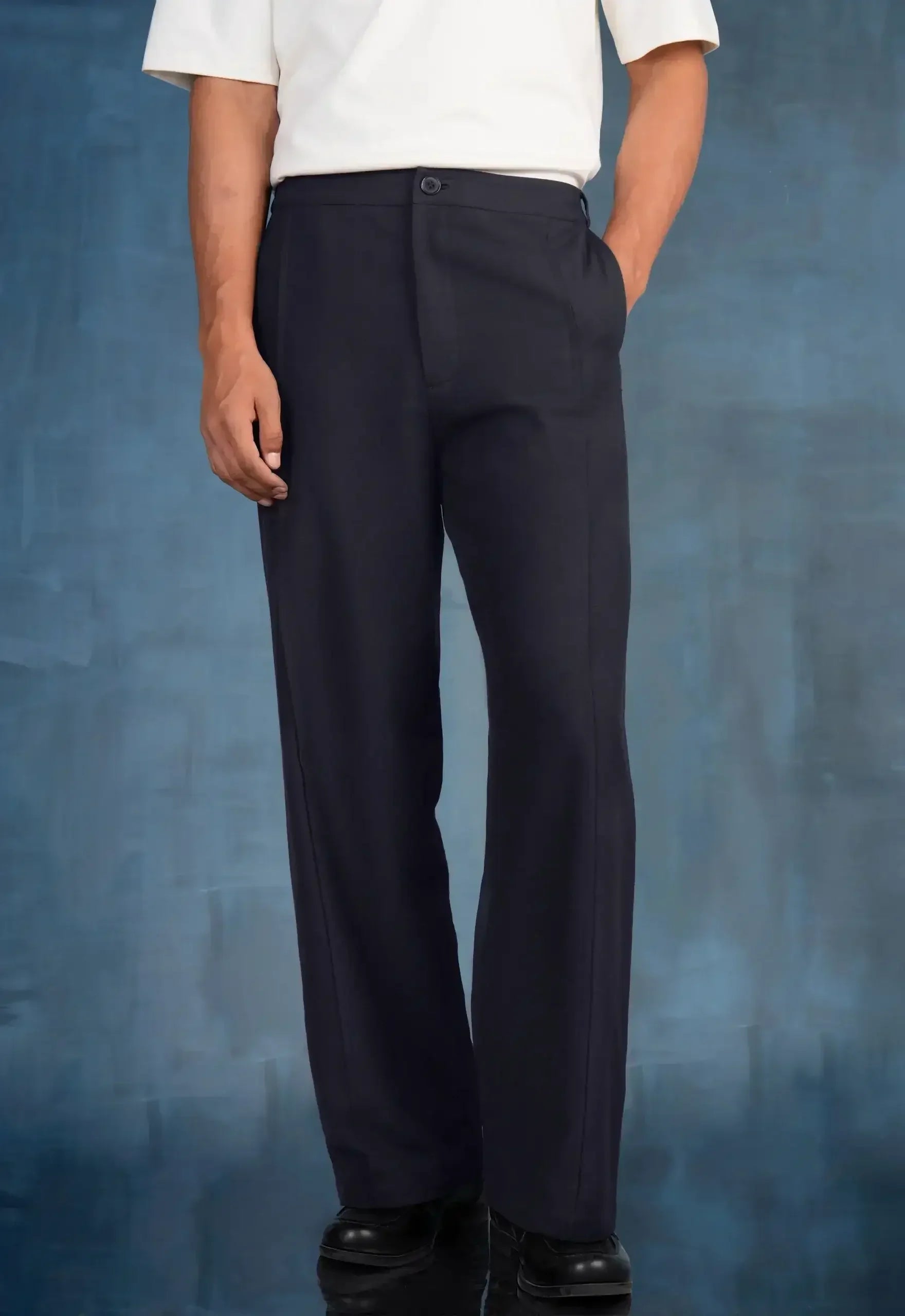 Munich Linen Pants In Navy