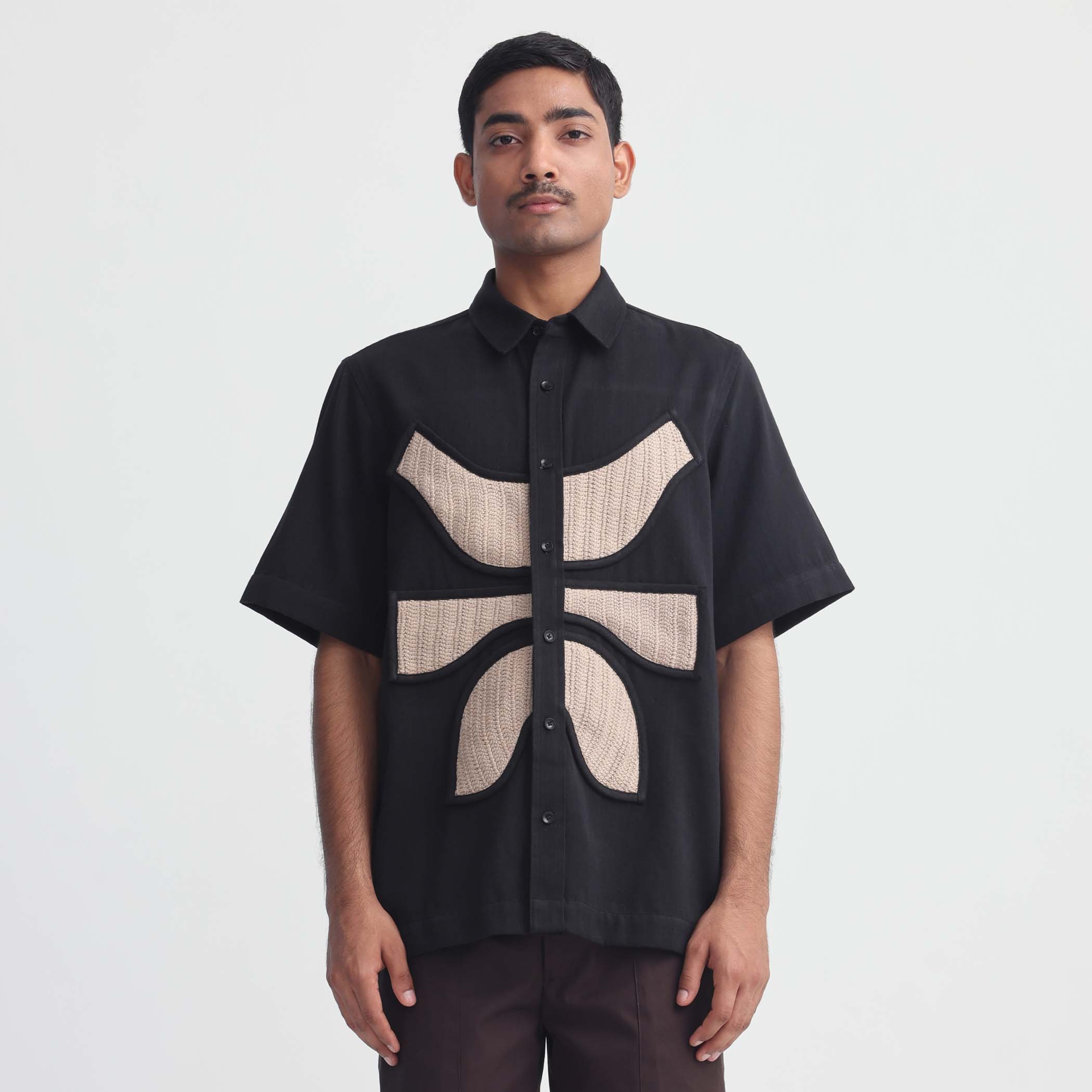 Vertebrae Symbolic Shirt- Black